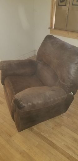 Lazy boy chair fold out