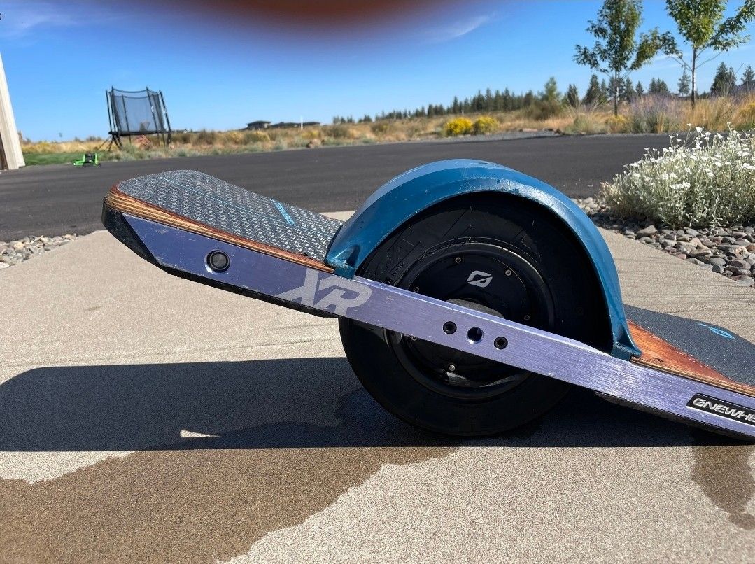 Onèwhèel Xř
