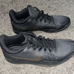 One Mamba Black And Gold 