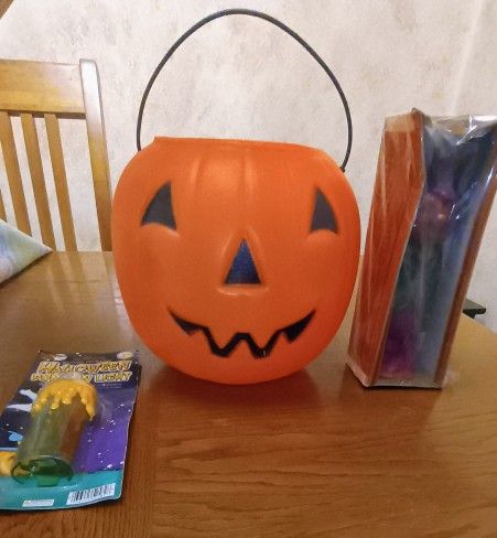 Vintage Halloween blow mold pumkin bucket & set. See our other great vintage art antiques jewelry sports trains fishing lures Furniture Collectibles n
