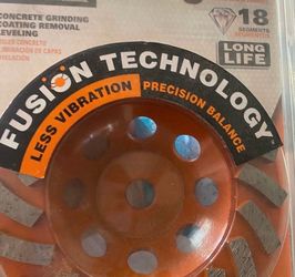 Rigid concrete grinding wheel