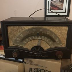 Vintage radio