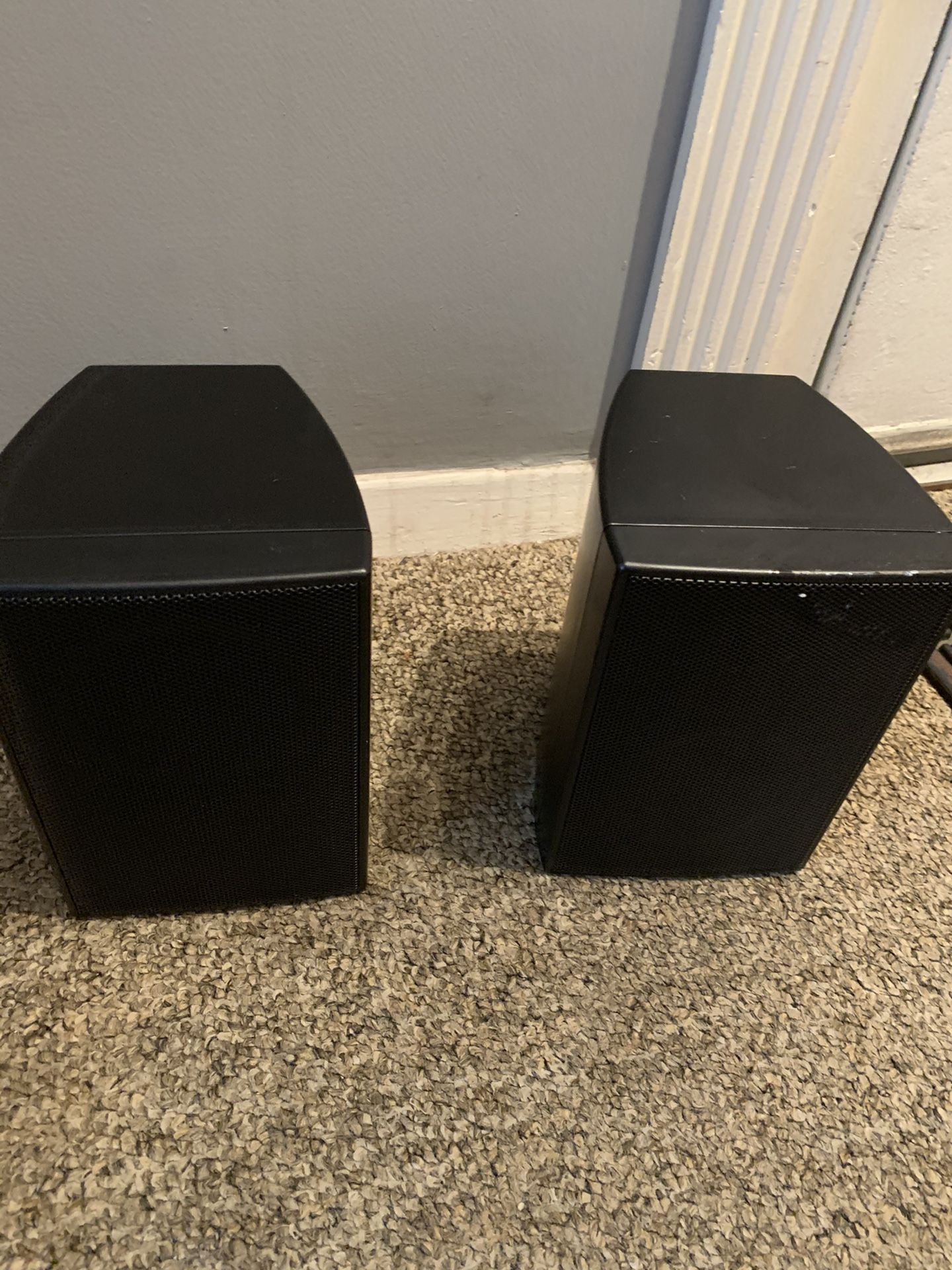 2-Speakers System