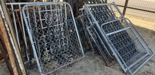 Gates door fence 25$ up