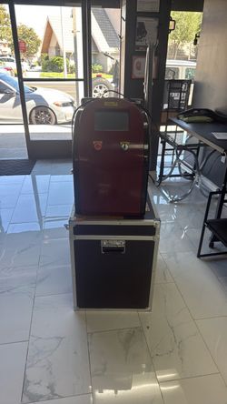 Tattoo removal machine