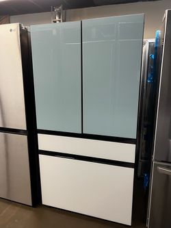 NEW OPEN BOX SAMSUNG BESPOKE FOUR DOOR REFRIGERATOR