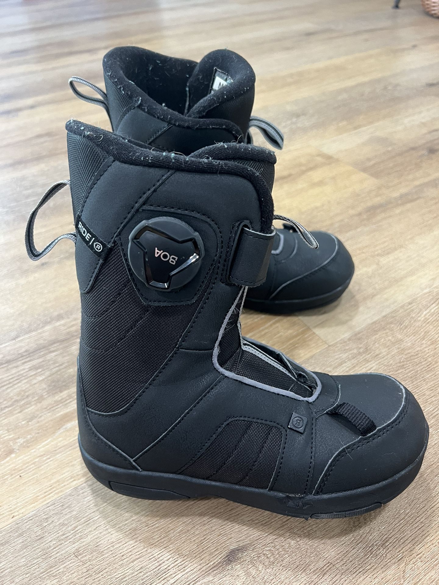 Kids Ride Snowboard Boots
