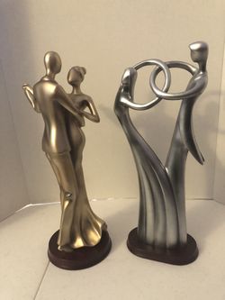 Dance figurines