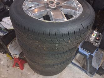 GMC Chrome Wheels with Tires Set