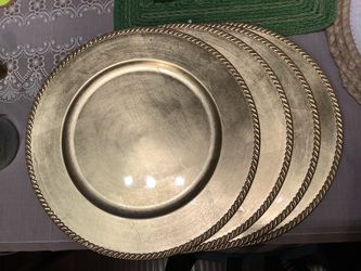 13 Inch Plastic Round Gold Dinner Charger Plates for Wedding Party, Elegant Tabletop Decor