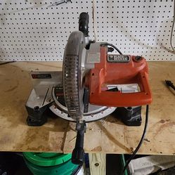  Black n'Decker 10" Miter Saw