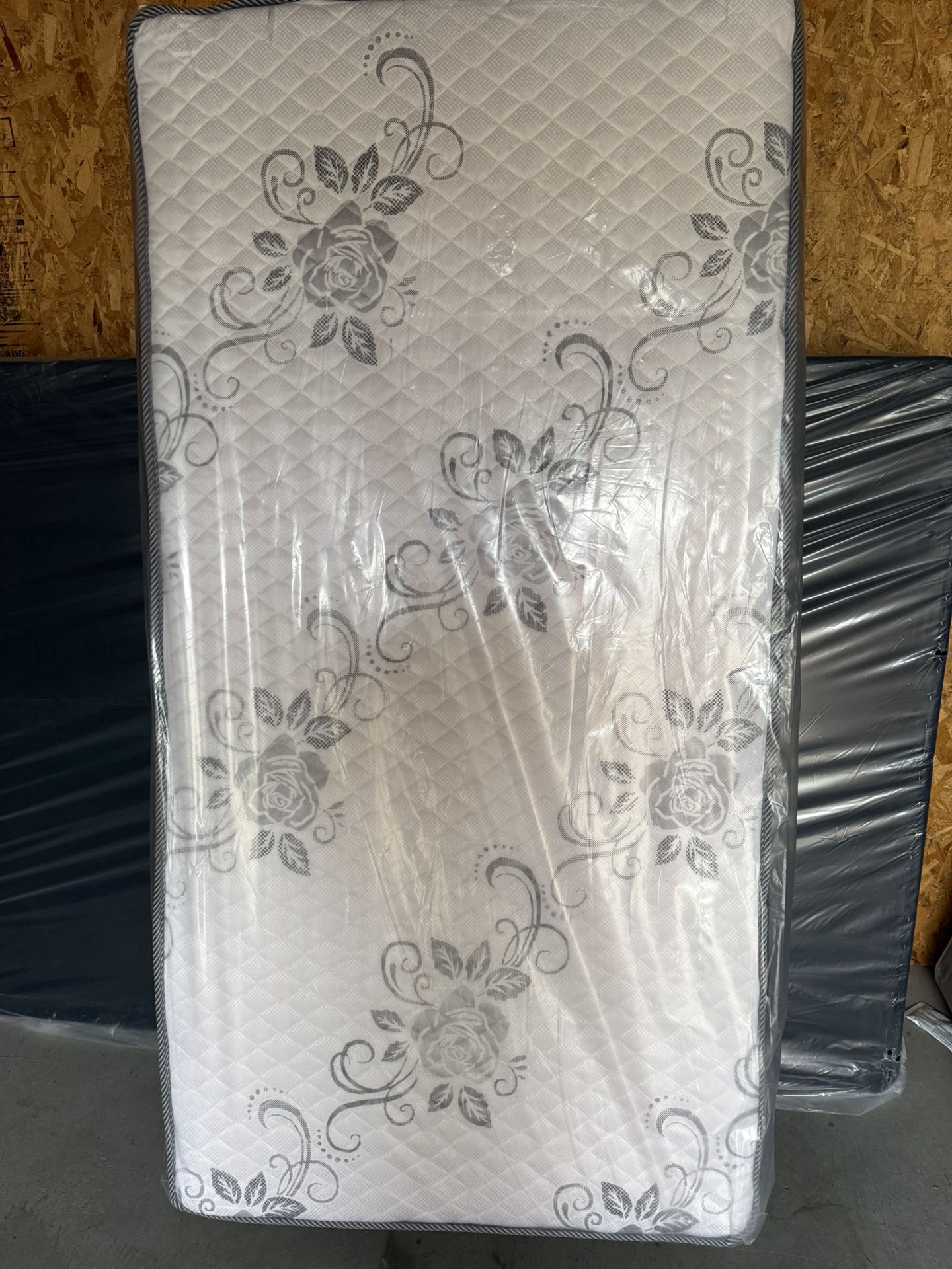 Colchón Individual Con Su Base