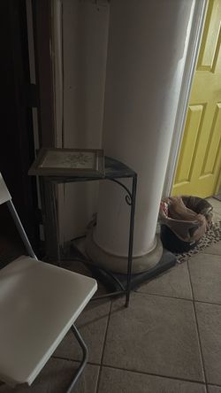 Small Metal Corner Accent Table