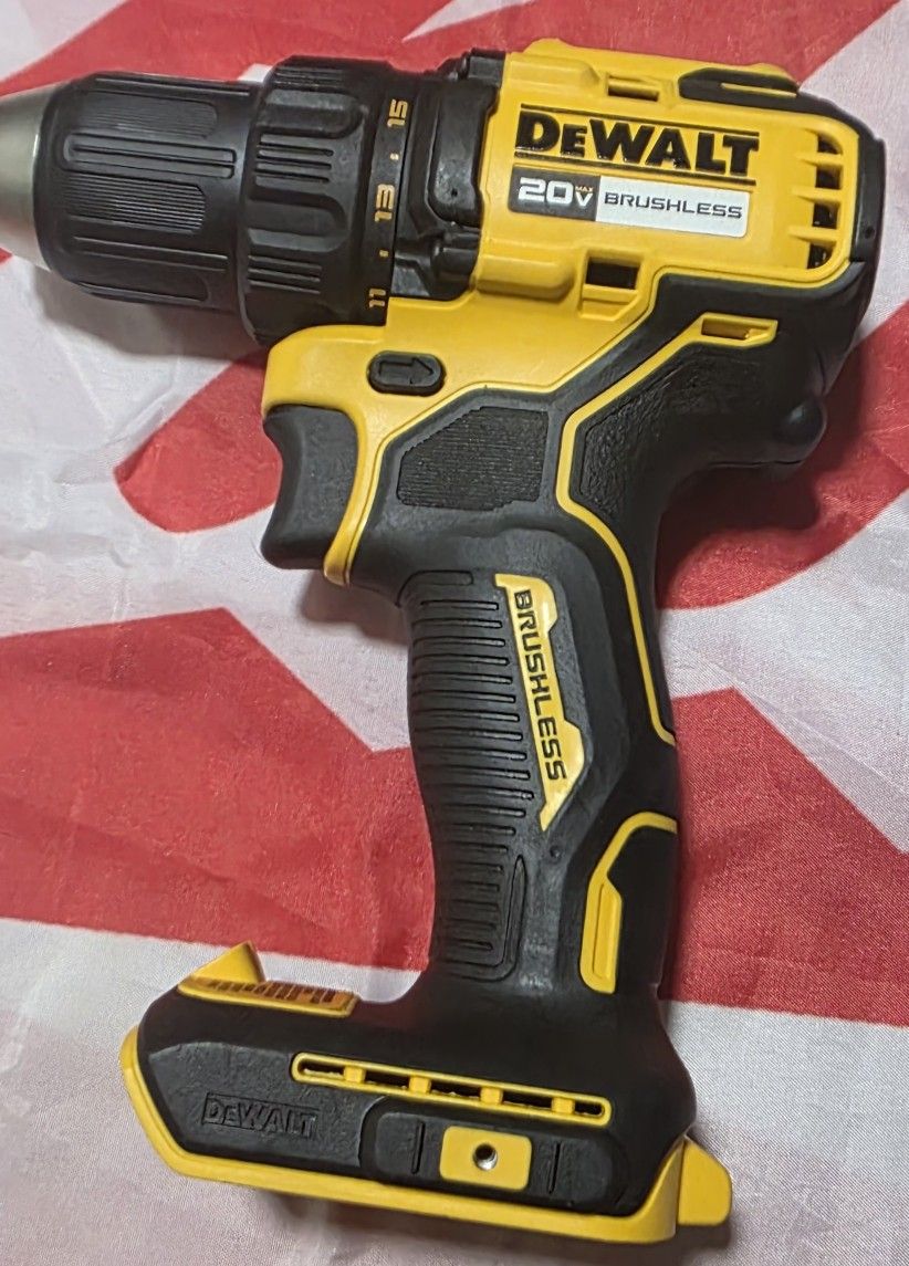 Dewalt 20v Drill/driver New