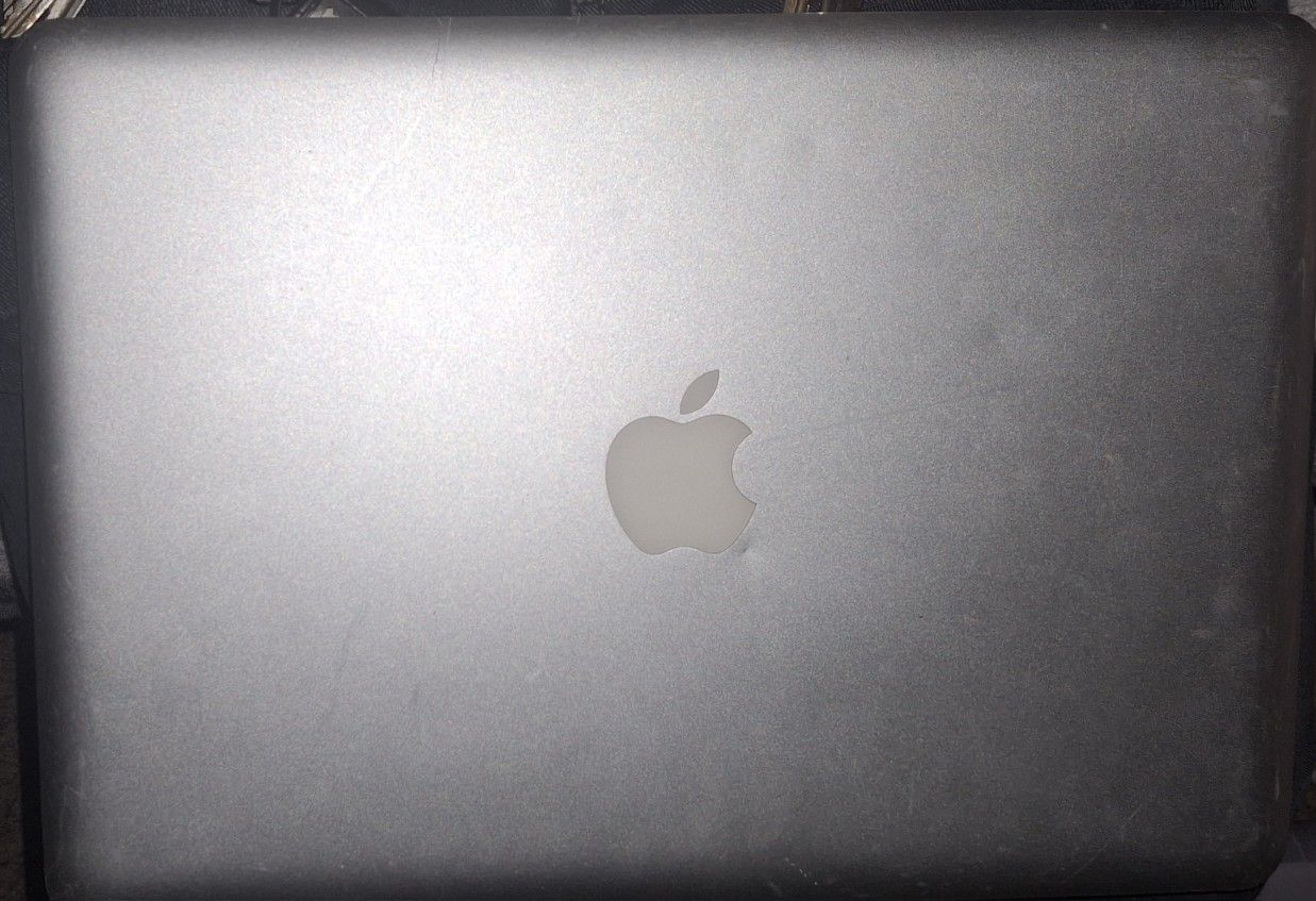 Apple MacBook PRO 2009 750 Gb