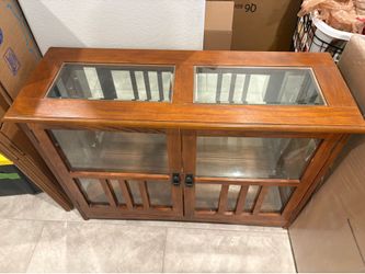 Mission Style Solid Wood Display Cabinet – Glass & Mirrored Back –