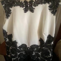 Tadashi Shoji petite  white Black Corded Lace Dress Size petite Large $350