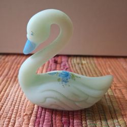 Vintage Fenton Art Glass Custard Glass Swan Hand Painted And Signed. Blue