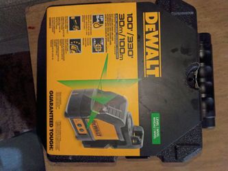 DeWalt level laser 100'/330'. 30m/100m