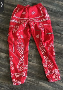 Red Paisley, chart size medium polyester, men’s joggers, zippered pockets
