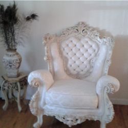 Price Reduced For Quick Sale/Louis VX Royal Living Room Set