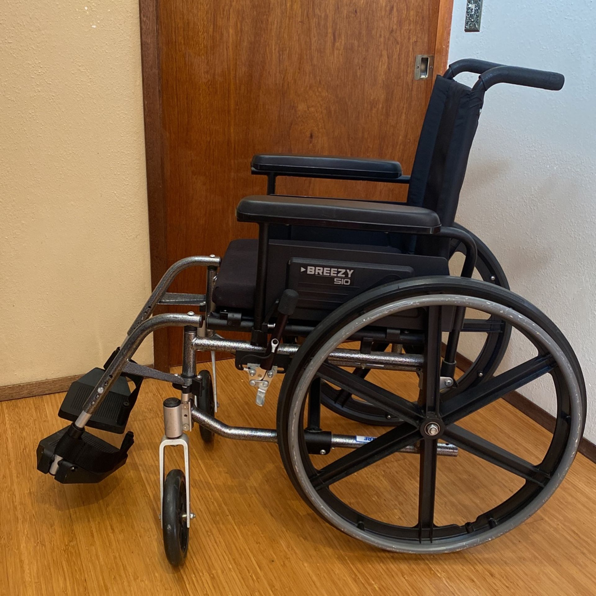 Wheelchair Breezy S10 Full Size