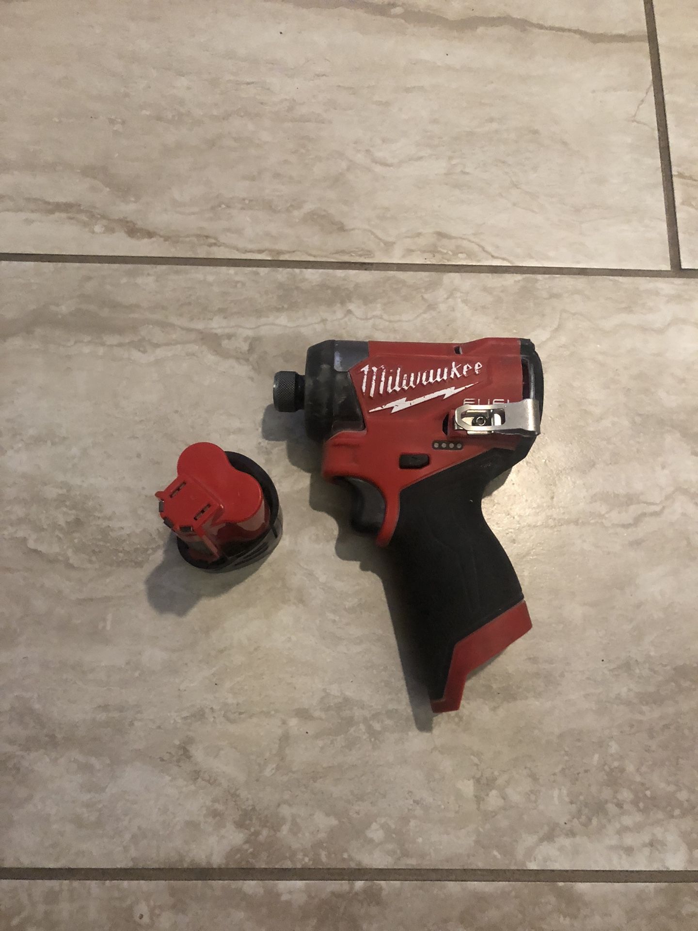Milwaukee Fuel Impact Driver + Battery