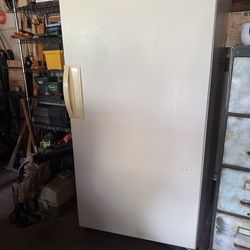 Kenmore freestanding freezer