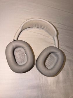 Apple AirPods Max Headphones White