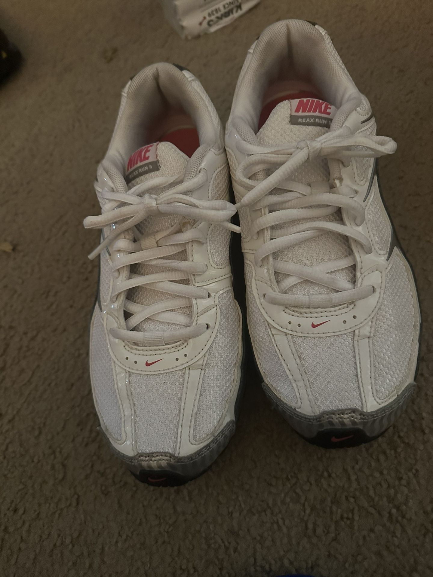 Women’s Sneakers
