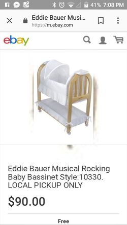 Eddie bauer top musical rocking bassinet