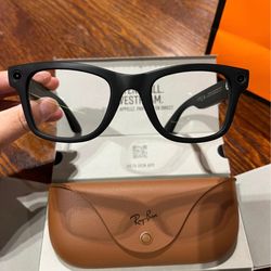 Meta Ray-Ban Glasses