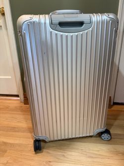 Rimowa luggage Check-In L