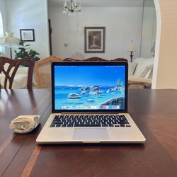 MacBook Pro Retina 2015 13in - MacOS Sequoia 