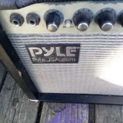 Pyle Amplifier 