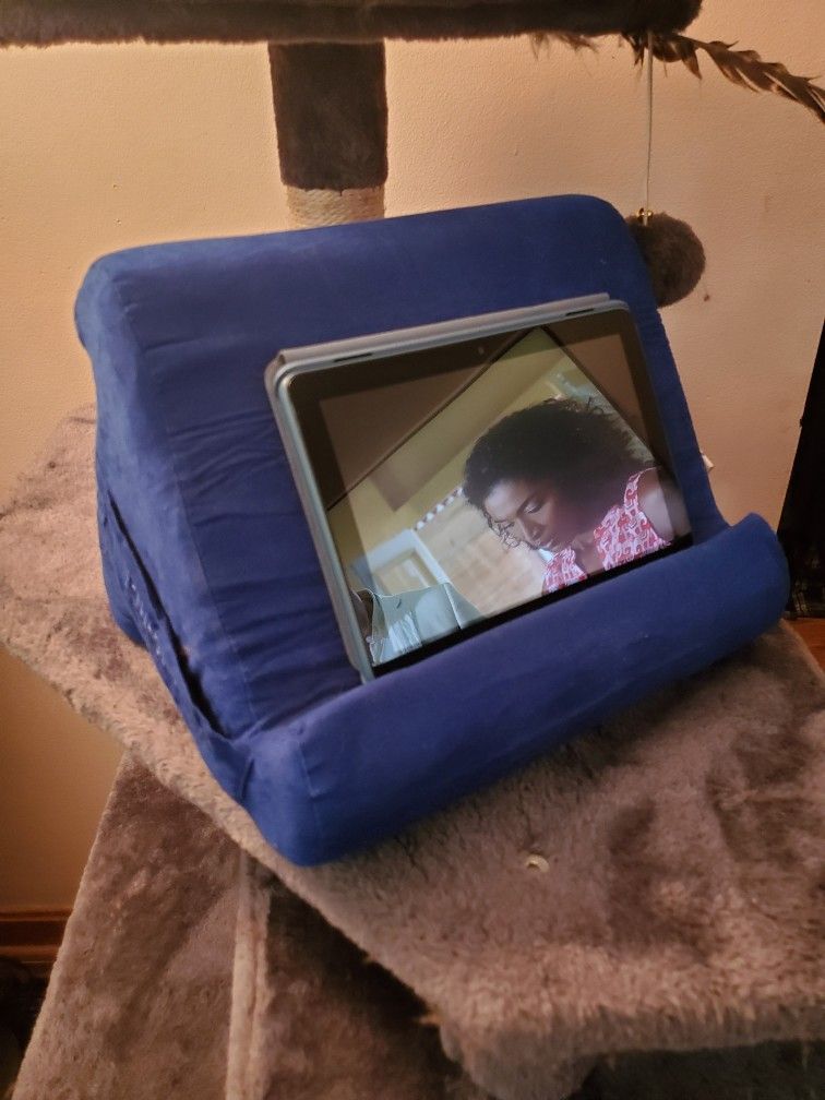 IPad Kindle Tablet Holder