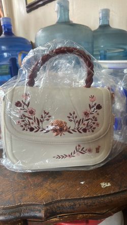NWT Cream & Red Floral LoungeFly Crossbody
