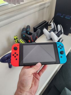 Nintendo Switch 1st Edition With Extras