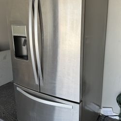 Whirlpool French Door Refrigerator 