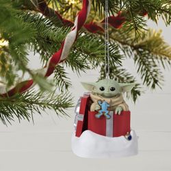 Star Wars: The Mandalorian â„¢ Groguâ„¢ Greetings 2022 Hallmark Keepsake Ornament