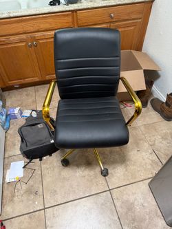 Desk chair