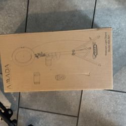 Webcam Light And A Tripod Phone Holder