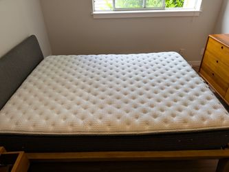 Free!! BeautyRest PressureSmart Queen Size Mattress (Firm)