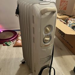 Honeywell hz-690 7 fin oil filled radiator heater