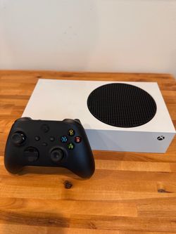 Xbox Series S - 512 GB - Like New