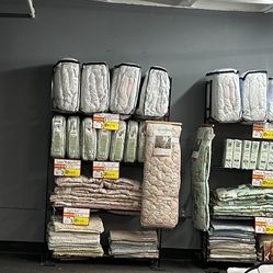 Comforters and quilts for Sale- Store Closing