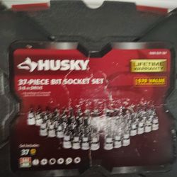 Husky 37 Piece Set