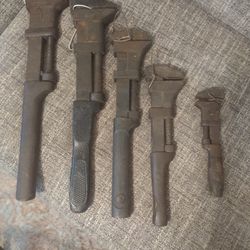 Vintage Wrench Set