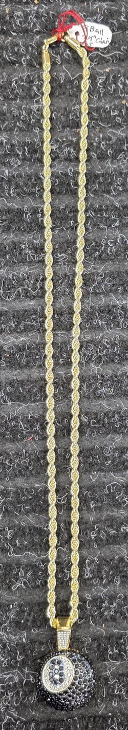 24" Rope Chain & Eightball