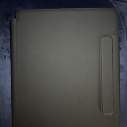 Protection Case For iPad Air 13 $80 Cash Or Trade 